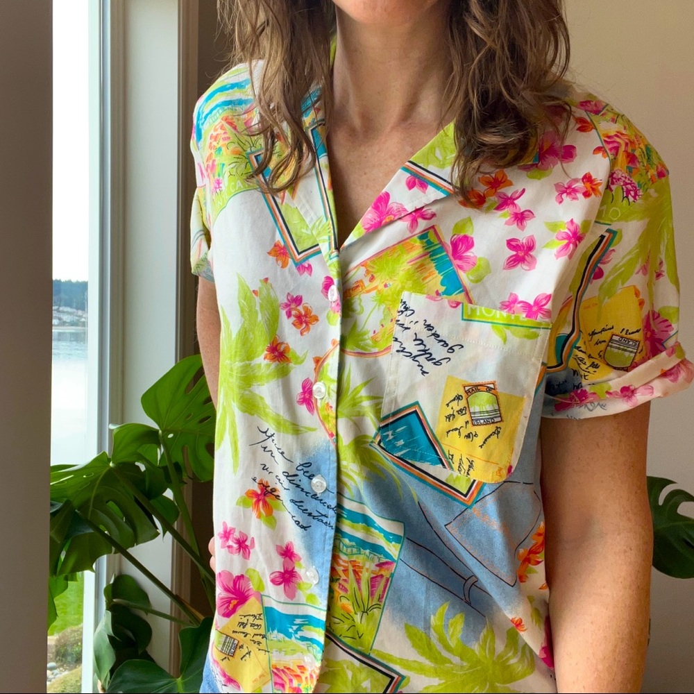 Vintage 90’s Hawaiian Camp Shirt - Picture 2 of 8